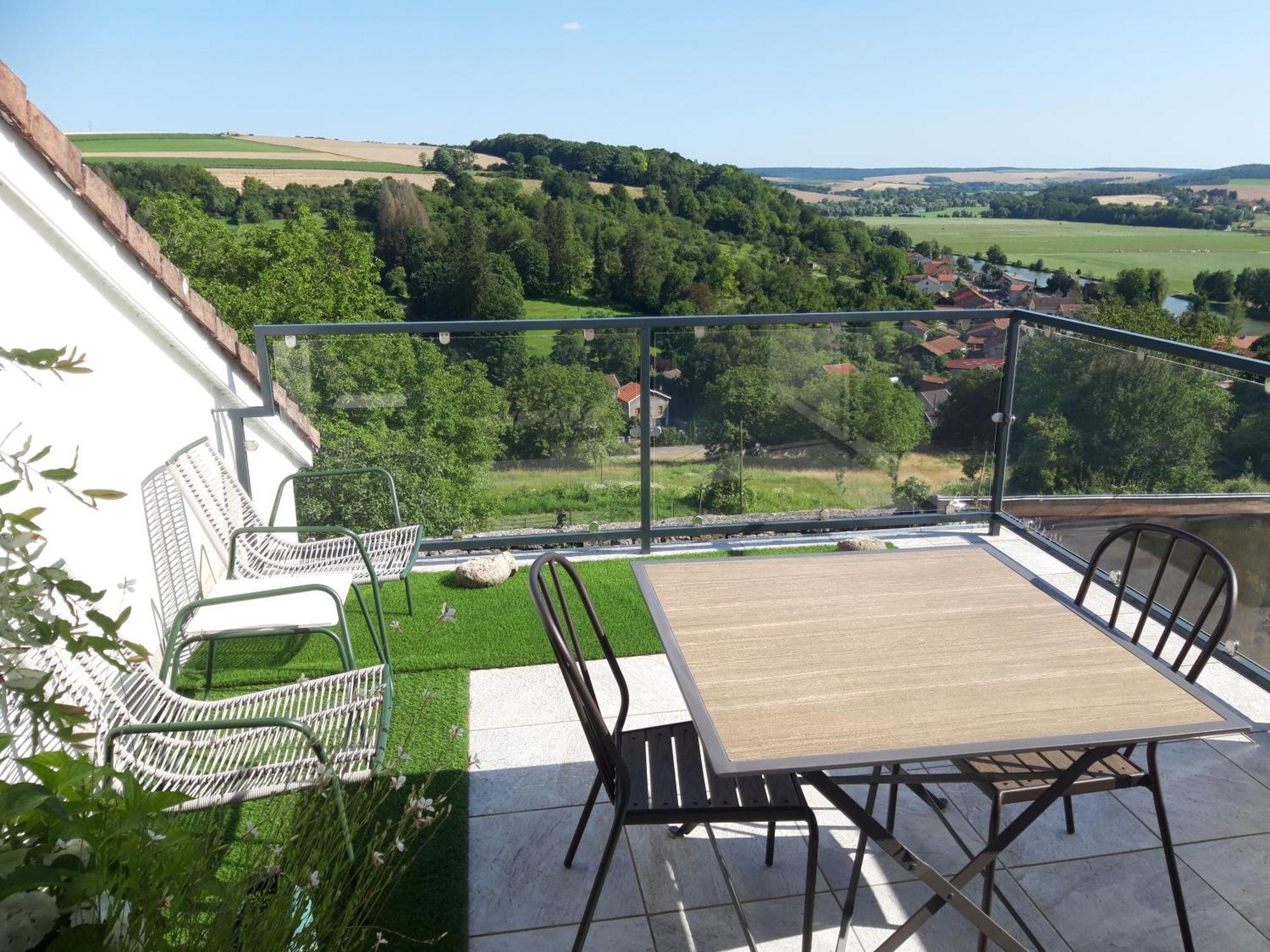B&B Chez Fouchs - Chambre D'Hotes Dun-sur-Meuse Kültér fotó