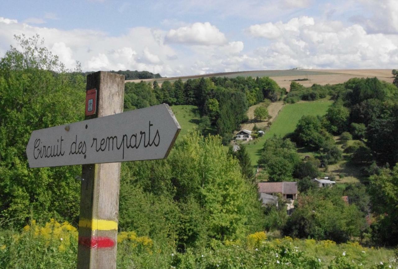 B&B Chez Fouchs - Chambre D'Hotes Dun-sur-Meuse Kültér fotó
