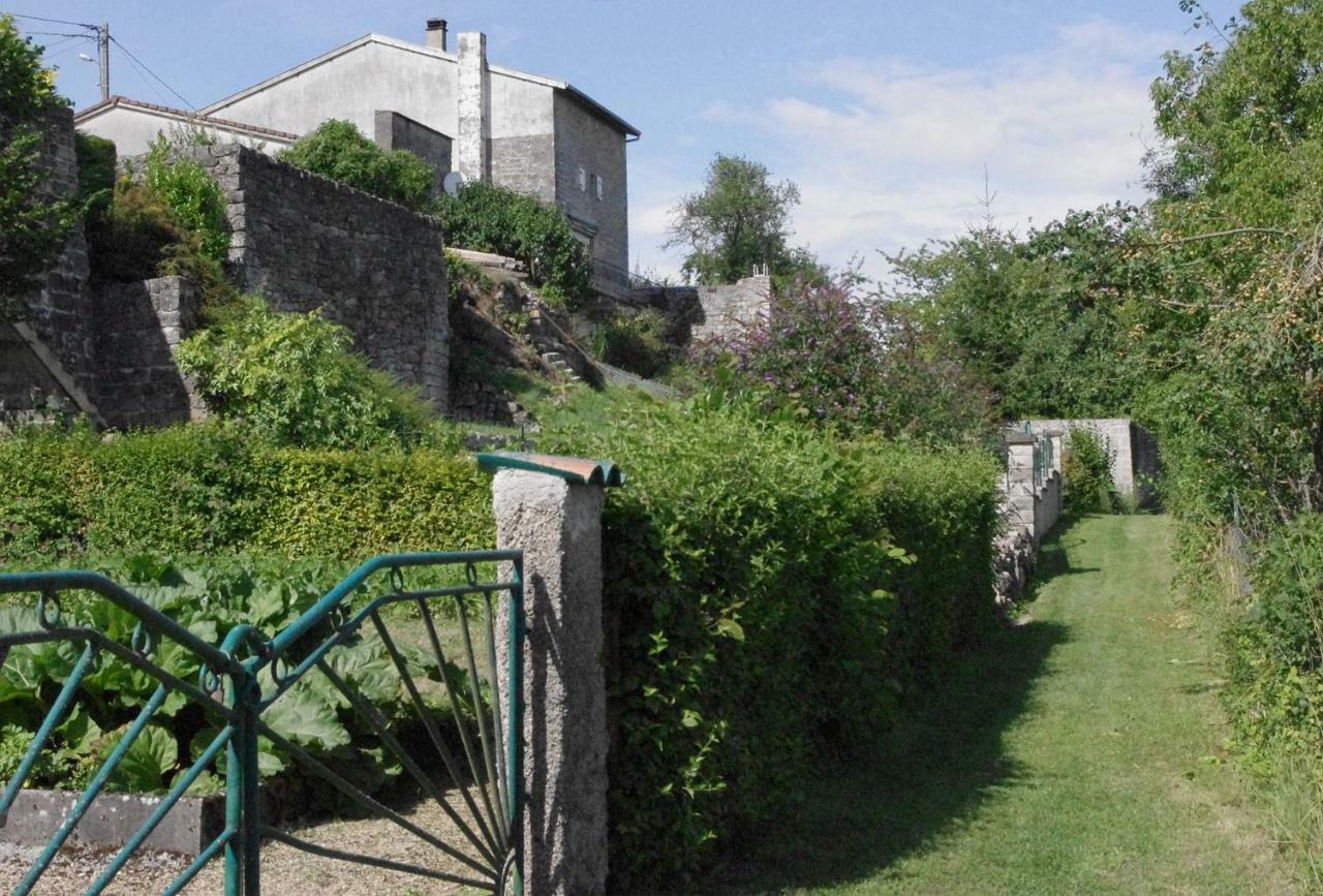 B&B Chez Fouchs - Chambre D'Hotes Dun-sur-Meuse Kültér fotó