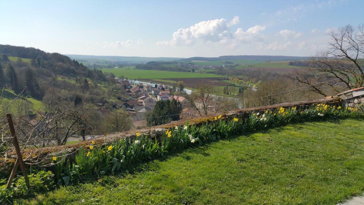 B&B Chez Fouchs - Chambre D'Hotes Dun-sur-Meuse Kültér fotó
