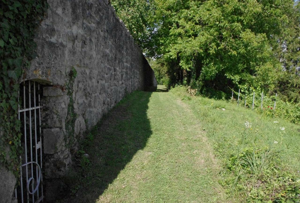 B&B Chez Fouchs - Chambre D'Hotes Dun-sur-Meuse Kültér fotó