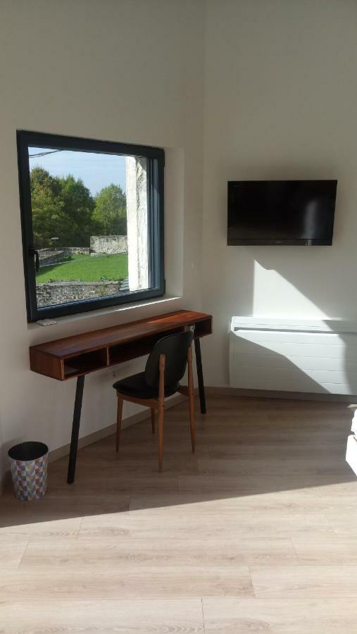 B&B Chez Fouchs - Chambre D'Hotes Dun-sur-Meuse Kültér fotó