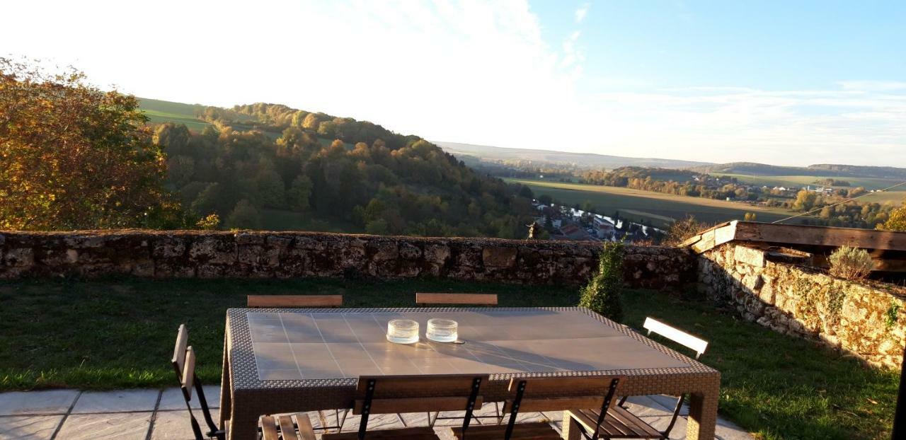B&B Chez Fouchs - Chambre D'Hotes Dun-sur-Meuse Kültér fotó