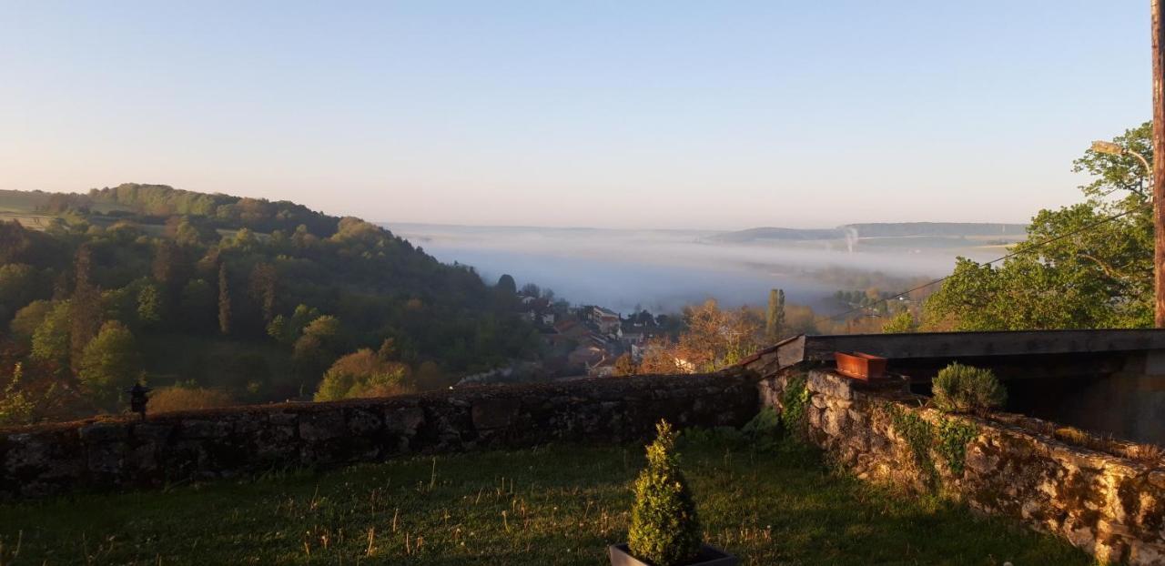 B&B Chez Fouchs - Chambre D'Hotes Dun-sur-Meuse Kültér fotó
